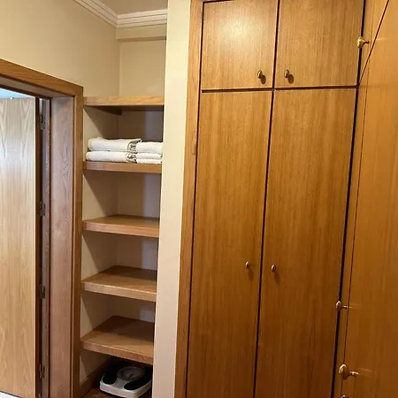 2 Madeira Group * フンシャル