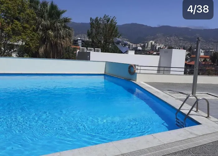 2 Madeira Group Apartament *