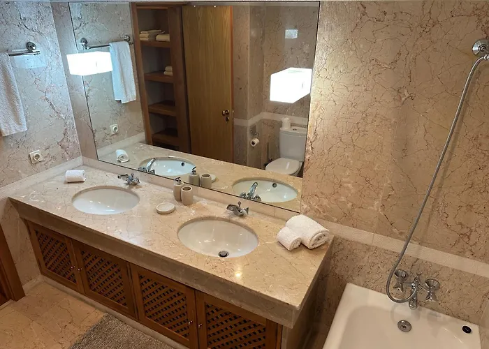 Apartament 2 Madeira Group