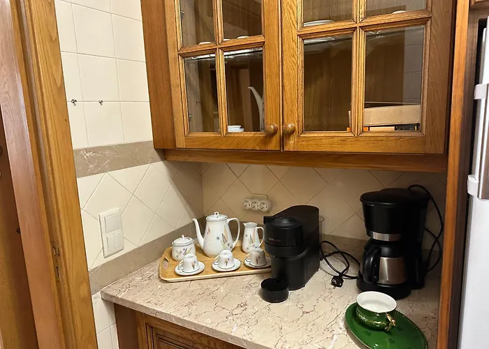 2 Madeira Group * 푼샬